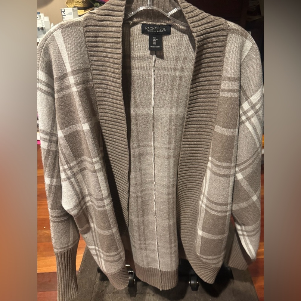 Women’s  Plaid Cardigan Sweater - Brown